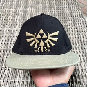 Nintendo Legend of Zelda Twilight Princess Triforce Snapback Flatbill Hat